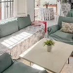 Gorgeous Home In Malaga